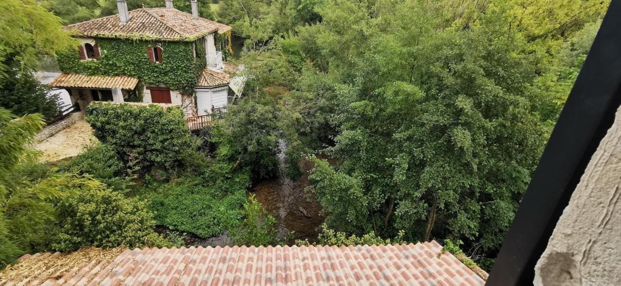 Au Bouchon Saint-Aigulin Exterior foto